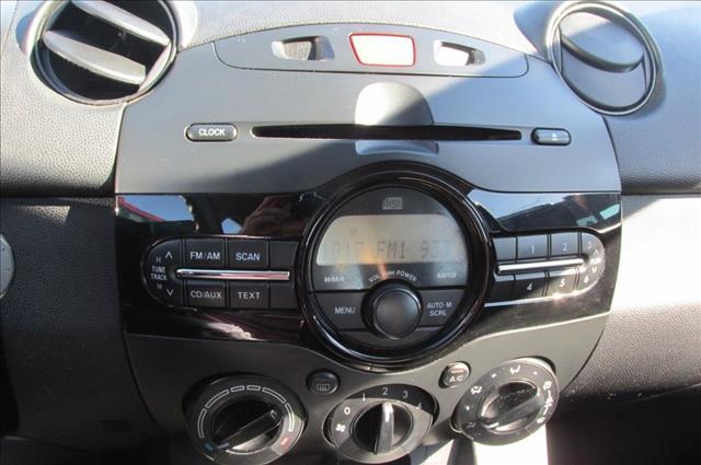 2011 Mazda 2 Regular Cab