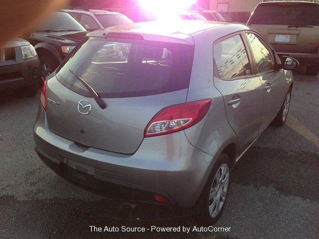 2012 Mazda 2 Unknown