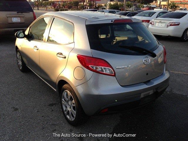 2012 Mazda 2 Unknown