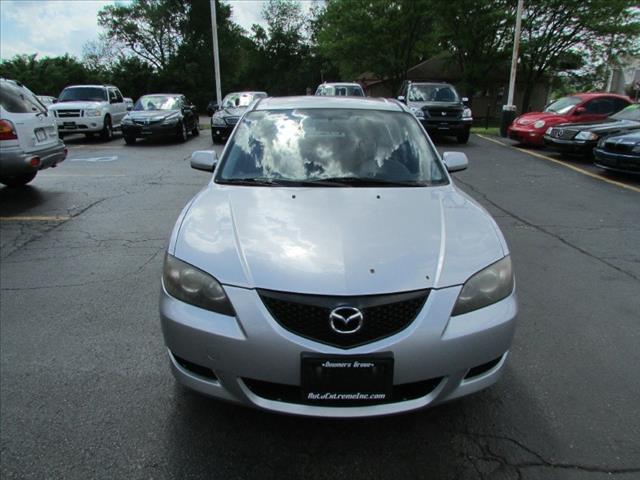 2004 Mazda 3 FWD W/3rd Row