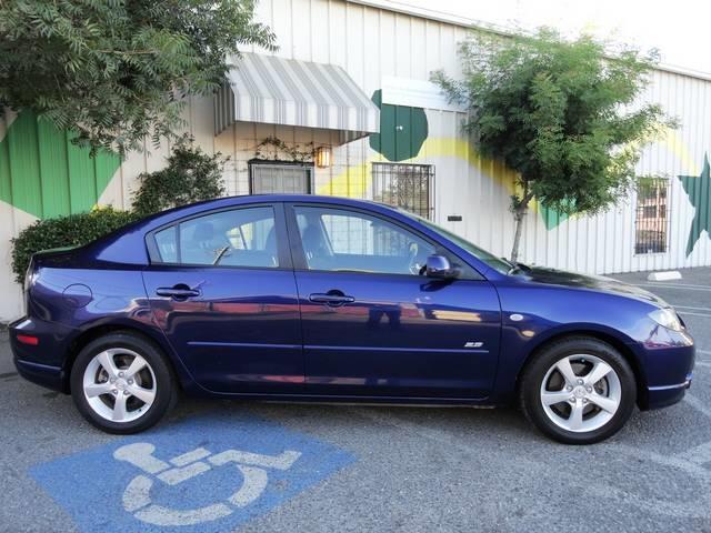 2004 Mazda 3 XR