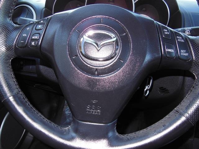 2004 Mazda 3 4dr Sdn Touring Signature RWD