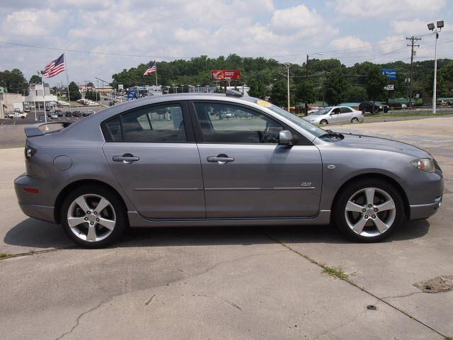 2005 Mazda 3 XR