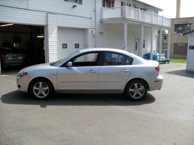 2005 Mazda 3 3.9L LT