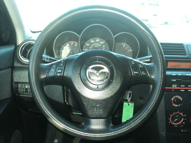 2005 Mazda 3 3.9L LT