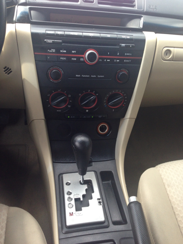 2005 Mazda 3 3.9L LT