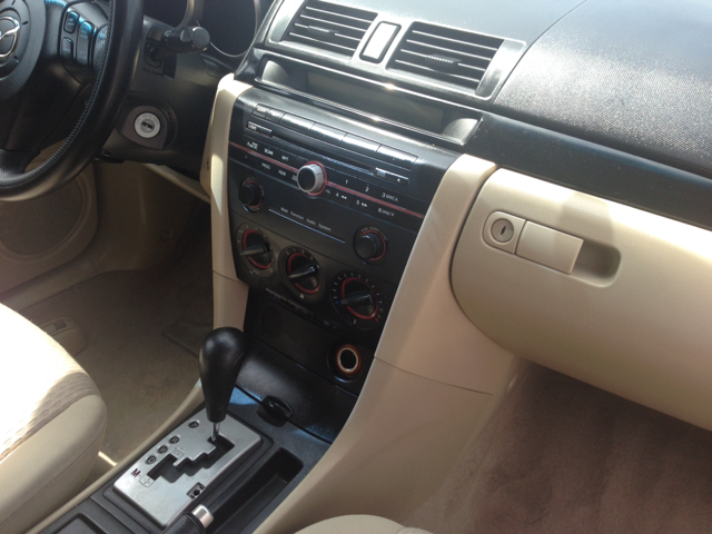 2005 Mazda 3 3.9L LT