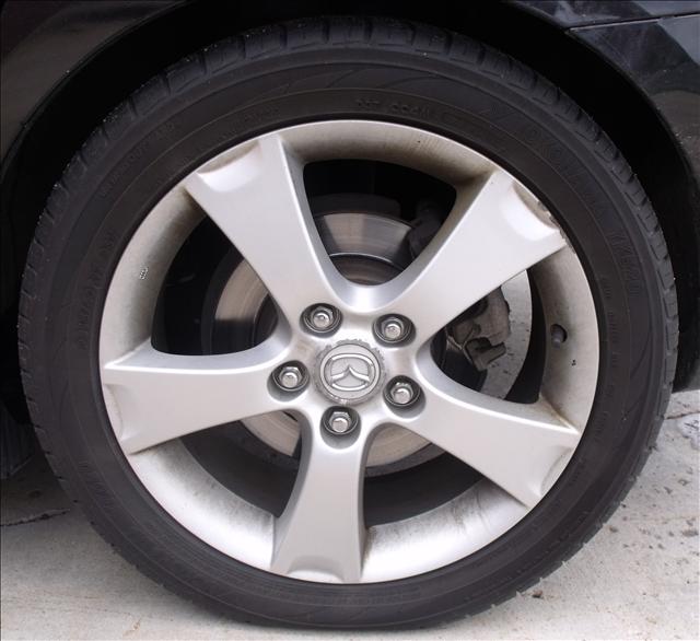 2005 Mazda 3 Expedition