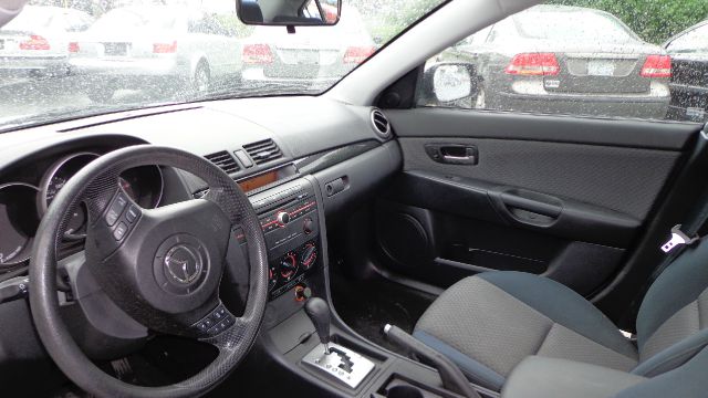 2005 Mazda 3 3.9L LT
