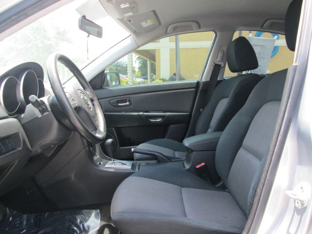 2005 Mazda 3 3.9L LT