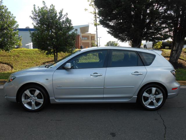 2005 Mazda 3 XR