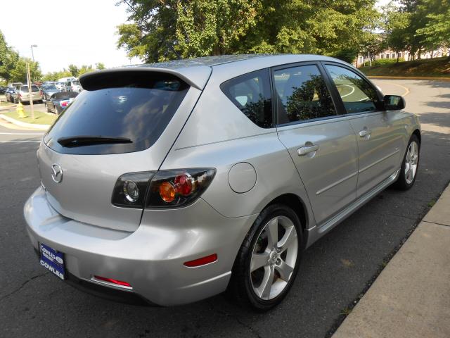 2005 Mazda 3 XR