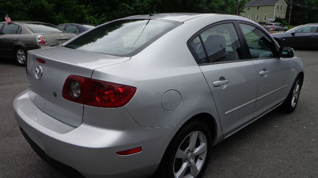 2005 Mazda 3 3.9L LT