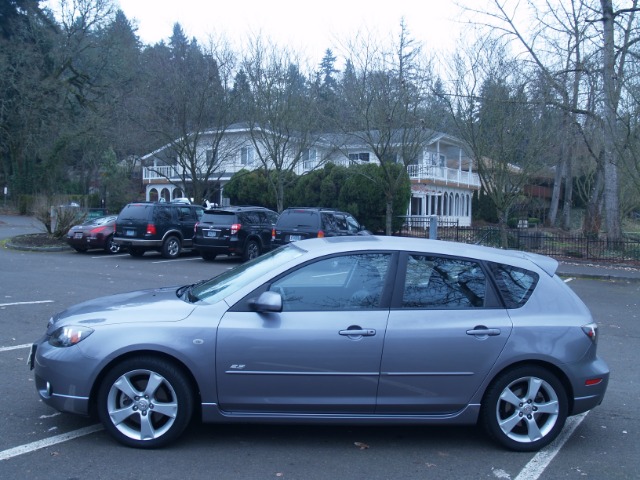 2006 Mazda 3 IROC Z28