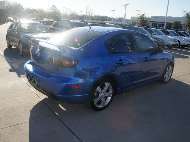 2006 Mazda 3 Unknown
