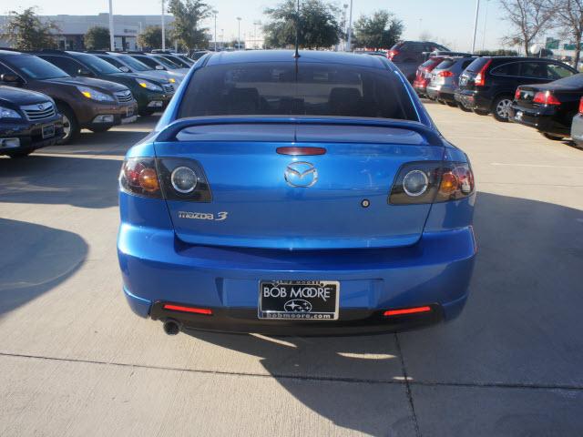 2006 Mazda 3 Unknown