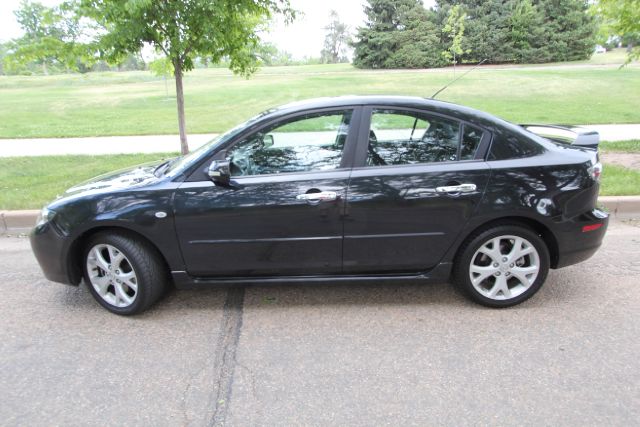 2007 Mazda 3 Super Clean LOW Miles