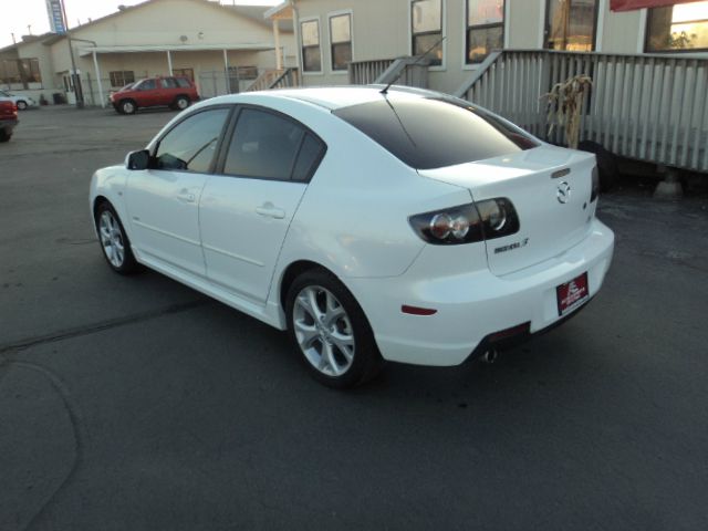 2007 Mazda 3 Super Clean LOW Miles