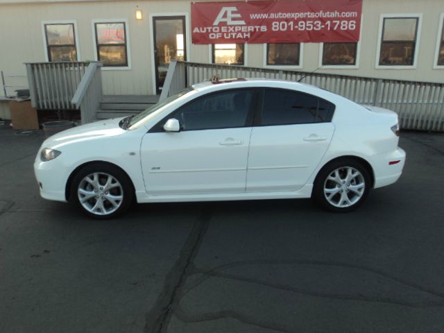2007 Mazda 3 Super Clean LOW Miles