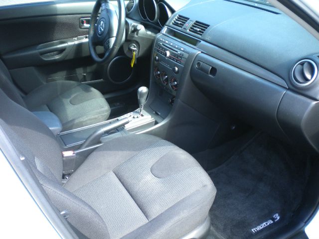 2008 Mazda 3 ZX5 SE