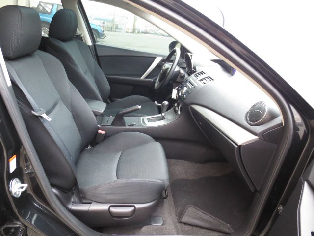 2010 Mazda 3 Islander 4WD