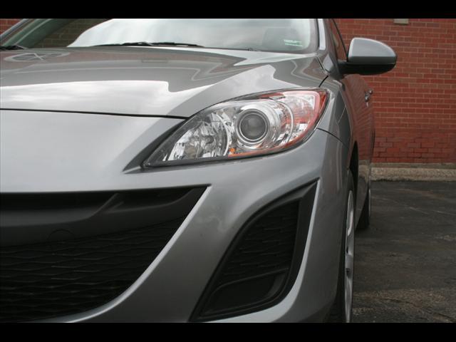2010 Mazda 3 Unknown