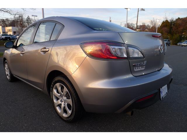 2010 Mazda 3 Unknown