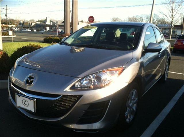 2010 Mazda 3 LT LTZ