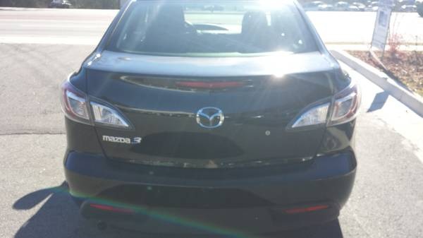 2011 Mazda 3 Unknown