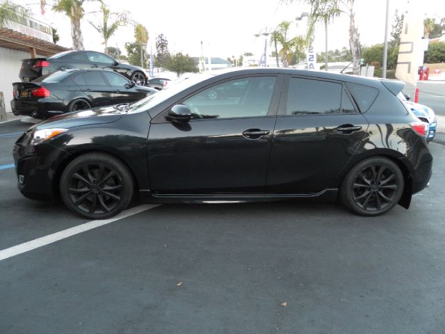 2011 Mazda 3 4WD 4dr LT W/3lt
