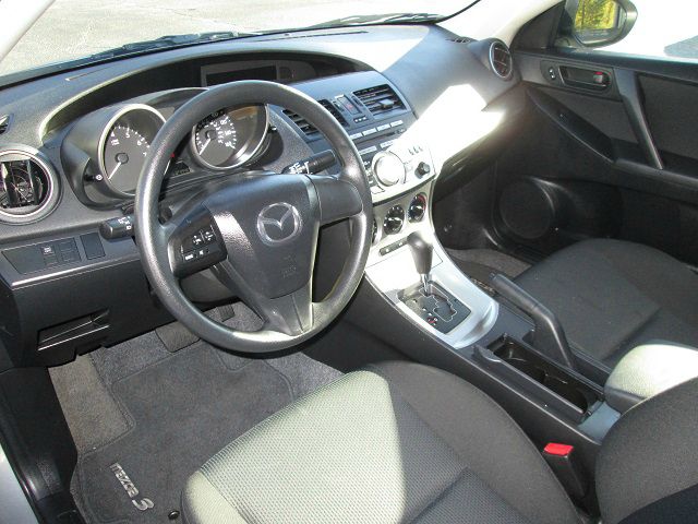 2011 Mazda 3 152579