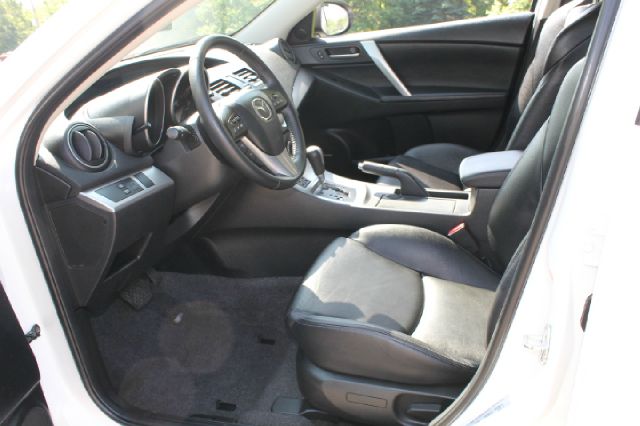 2011 Mazda 3 ZX3 SE