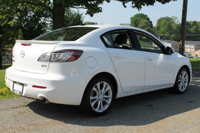 2011 Mazda 3 ZX3 SE