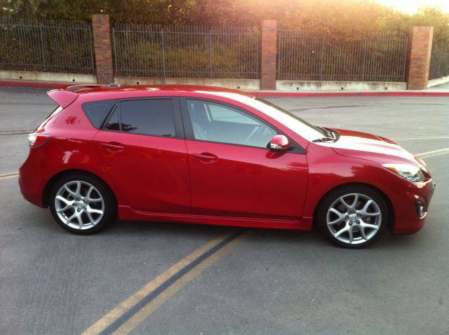 2011 Mazda 3 143.5 LTZ