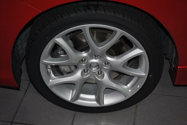 2012 Mazda 3 IROC Z28