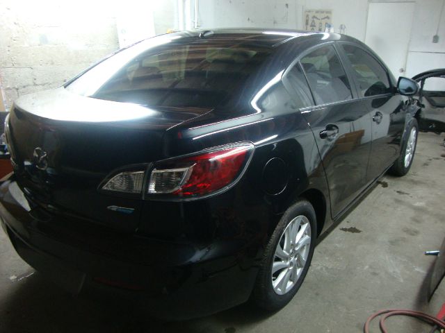 2012 Mazda 3 FWD 4dr Manual GLS Ltd Avail