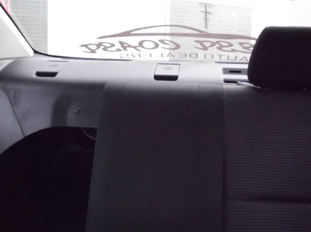 2013 Mazda 3 5 Door Quad Seating