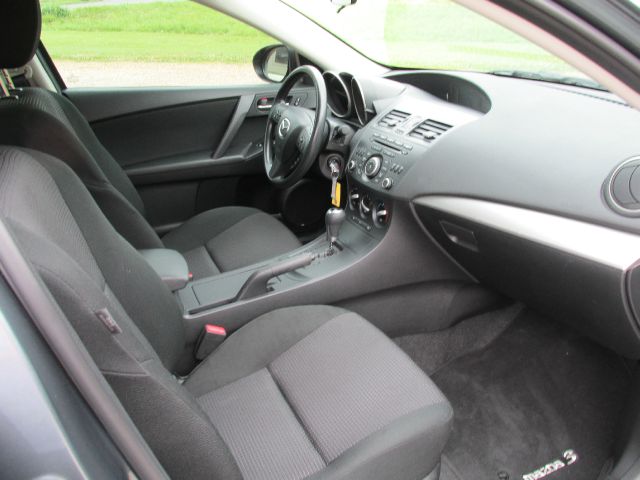 2013 Mazda 3 3.9L LT