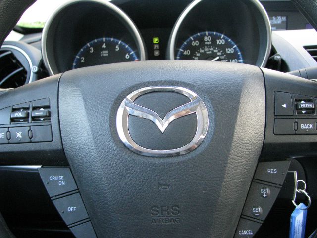 2013 Mazda 3 3.9L LT