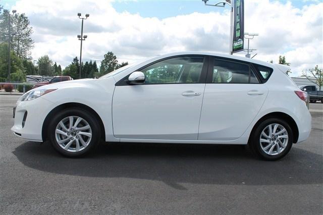 2013 Mazda 3 5dr Sdn Auto