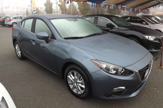 2014 Mazda 3 4-D Sedan