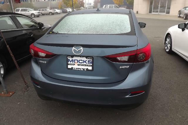 2014 Mazda 3 4-D Sedan