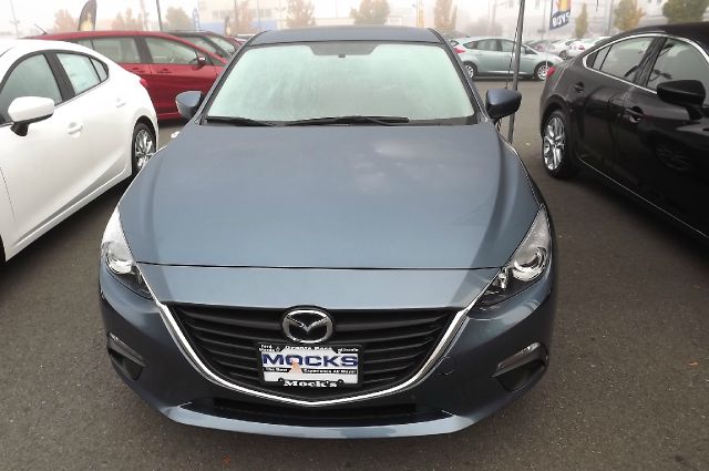 2014 Mazda 3 4-D Sedan