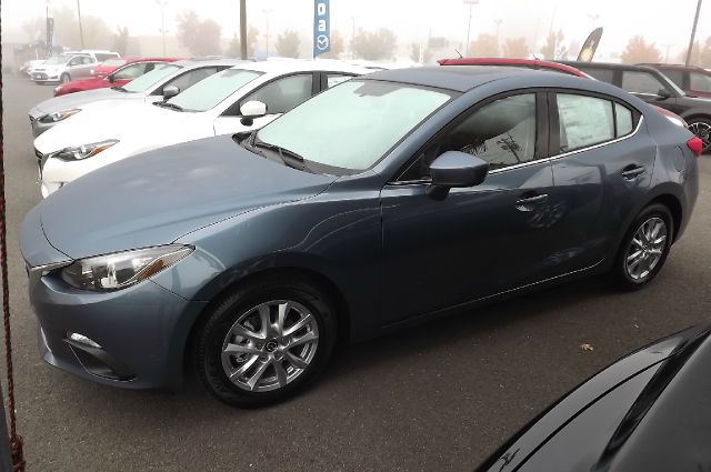 2014 Mazda 3 4-D Sedan