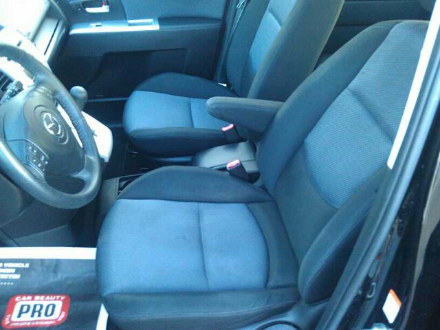 2007 Mazda 5 4dr Sdn GLE