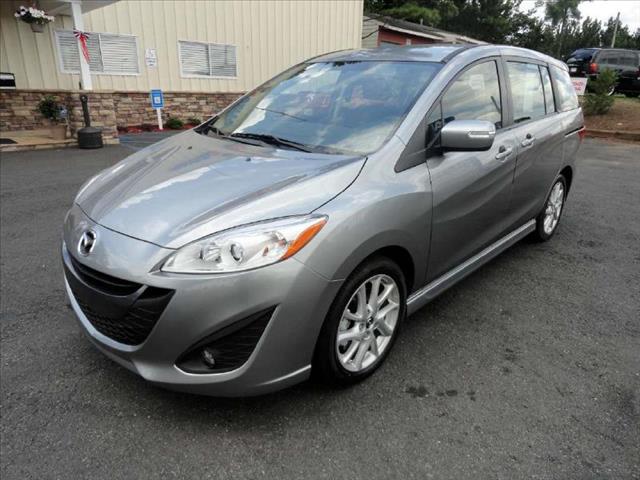 2013 Mazda 5 XLS