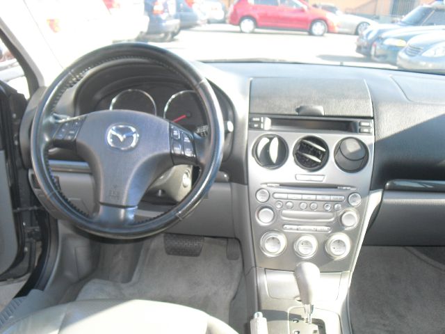 2004 Mazda 6 XR