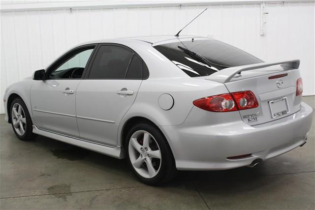 2004 Mazda 6 XR