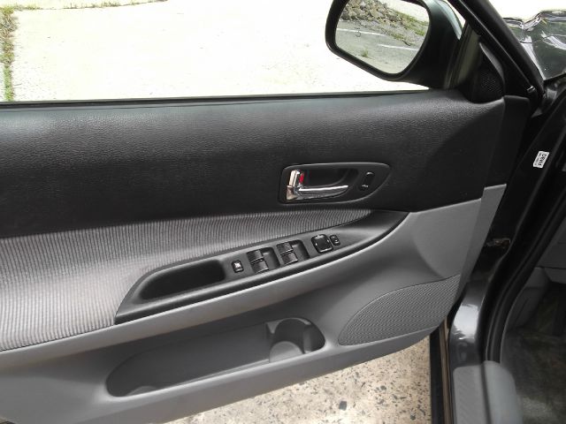 2004 Mazda 6 Leather ROOF