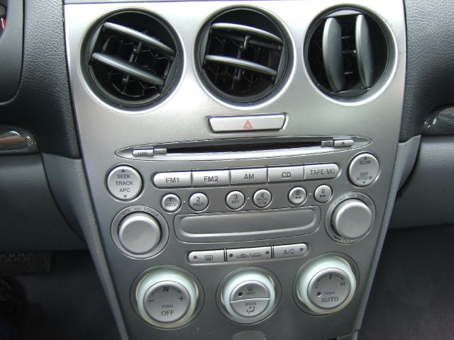 2004 Mazda 6 XR